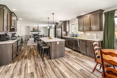 Tiny photo for 1816 Wolff Drive, Marion, IL 62959 (MLS # 12603922)