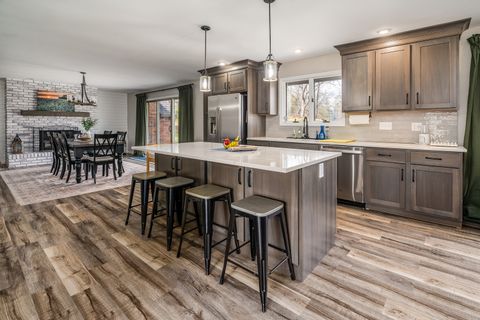 Tiny photo for 1816 Wolff Drive, Marion, IL 62959 (MLS # 12603922)