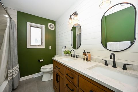 Tiny photo for 1N307 RICHARD Avenue, Wheaton, IL 60188 (MLS # 12524438)