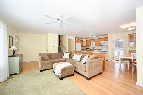 Tiny photo for 1N307 RICHARD Avenue, Wheaton, IL 60188 (MLS # 12524438)