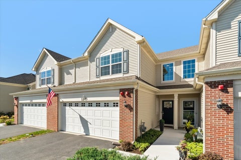 Photo of 1243 Hawk Hollow Drive, Yorkville, IL 60560 (MLS # 12768375)