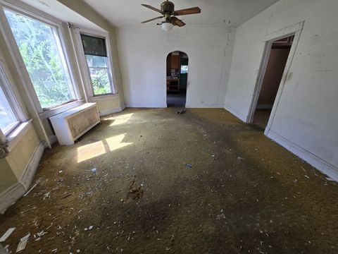 Tiny photo for 13920 Kanawha Avenue, Dolton, IL 60419 (MLS # 12460603)