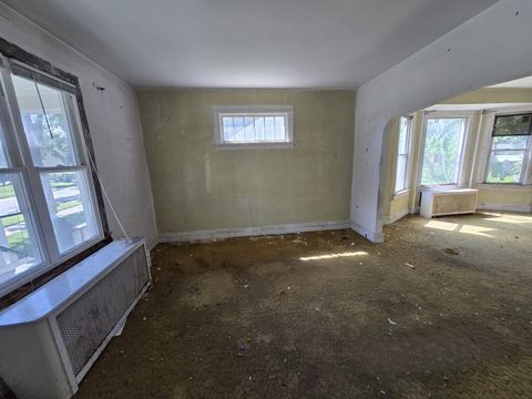 Tiny photo for 13920 Kanawha Avenue, Dolton, IL 60419 (MLS # 12460603)