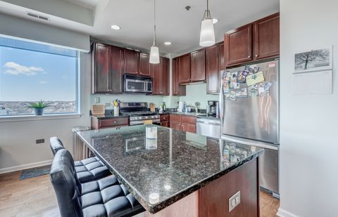 Tiny photo for 828 W Grace Street #903, Chicago, IL 60613 (MLS # 12610876)