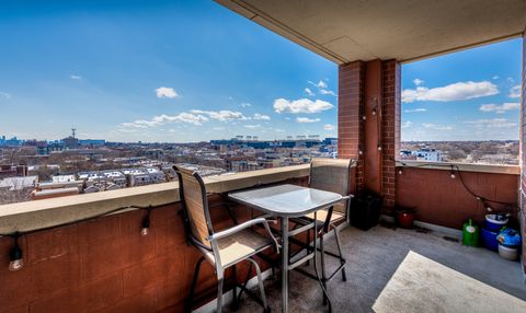 Tiny photo for 828 W Grace Street #903, Chicago, IL 60613 (MLS # 12610876)