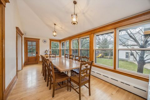 Tiny photo for 537 N Euclid Avenue, Oak Park, IL 60302 (MLS # 12581237)