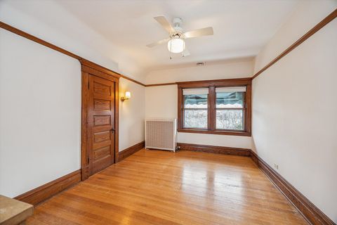 Tiny photo for 537 N Euclid Avenue, Oak Park, IL 60302 (MLS # 12581237)