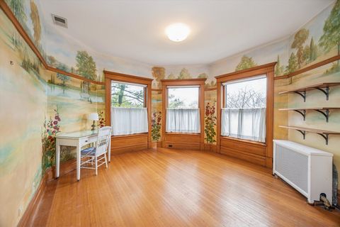 Tiny photo for 537 N Euclid Avenue, Oak Park, IL 60302 (MLS # 12581237)
