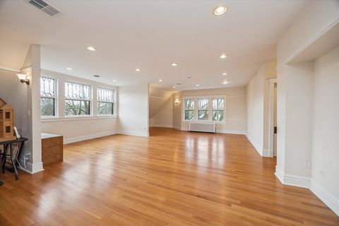 Tiny photo for 537 N Euclid Avenue, Oak Park, IL 60302 (MLS # 12581237)