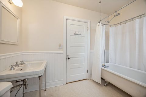 Tiny photo for 537 N Euclid Avenue, Oak Park, IL 60302 (MLS # 12581237)