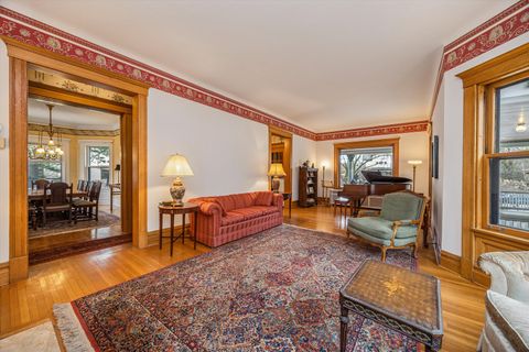 Tiny photo for 537 N Euclid Avenue, Oak Park, IL 60302 (MLS # 12581237)