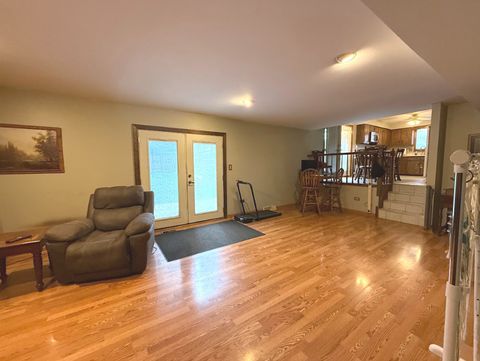 Tiny photo for 10158 S 87th Court, Palos Hills, IL 60465 (MLS # 12655726)