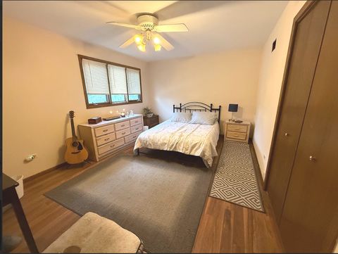 Tiny photo for 10158 S 87th Court, Palos Hills, IL 60465 (MLS # 12655726)