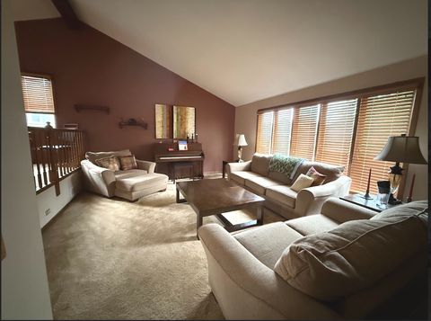 Tiny photo for 10158 S 87th Court, Palos Hills, IL 60465 (MLS # 12655726)