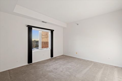 Tiny photo for 3303 Grove Avenue #600, Berwyn, IL 60402 (MLS # 12484346)