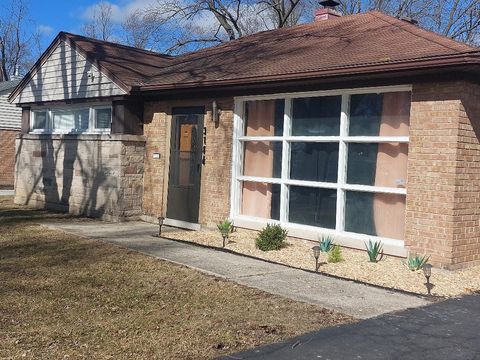 Tiny photo for 318 MINOCQUA Street, Park Forest, IL 60466 (MLS # 12575420)