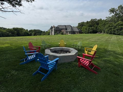 Tiny photo for 16W122 91st Street, Burr Ridge, IL 60527 (MLS # 12427962)