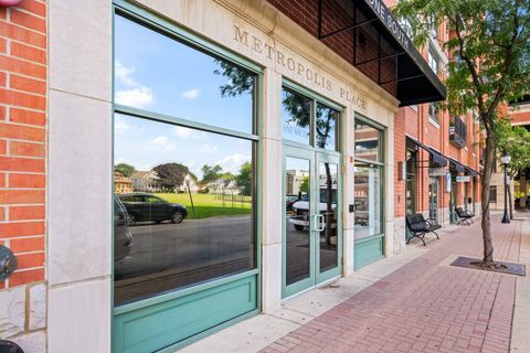 Tiny photo for 1 S Highland Avenue #800, Arlington Heights, IL 60005 (MLS # 12499171)