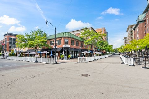 Tiny photo for 1 S Highland Avenue #800, Arlington Heights, IL 60005 (MLS # 12499171)