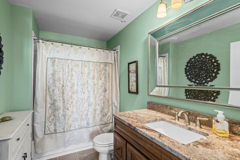 Tiny photo for 1 S Highland Avenue #800, Arlington Heights, IL 60005 (MLS # 12499171)