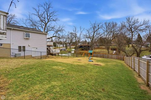 Tiny photo for 27071 N Ridge Street, Wauconda, IL 60084 (MLS # 12570834)