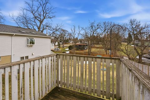 Tiny photo for 27071 N Ridge Street, Wauconda, IL 60084 (MLS # 12570834)