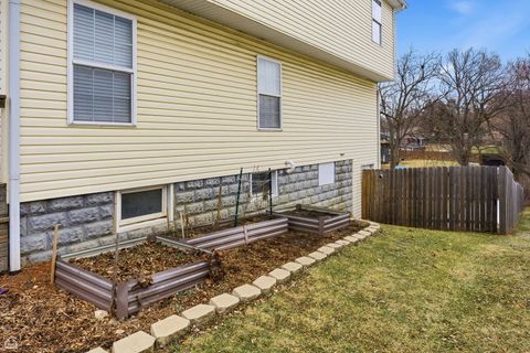 Tiny photo for 27071 N Ridge Street, Wauconda, IL 60084 (MLS # 12570834)