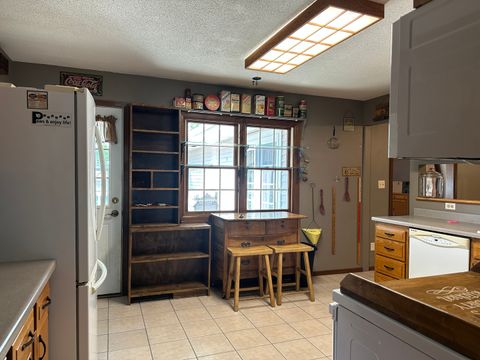 Tiny photo for 12855 Lawrence Road, Sterling, IL 61081 (MLS # 12475584)