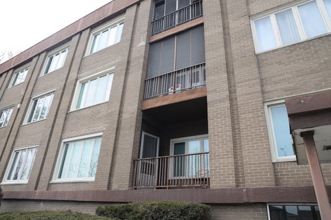 Tiny photo for 10048 S Pulaski Road #2C, Oak Lawn, IL 60453 (MLS # 12758279)