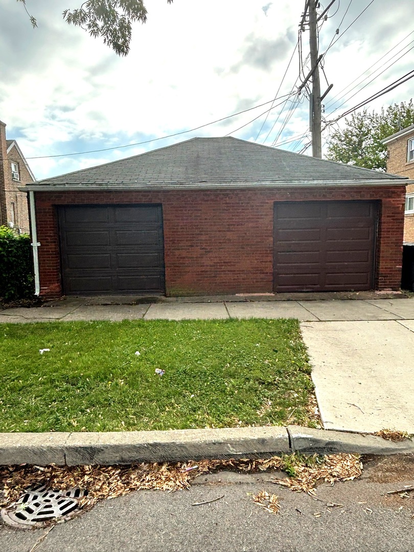1900 W 83rd Street 0