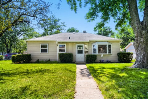 Photo of 311 Notre Dame Avenue, Joliet, IL 60436 (MLS # 12694451)