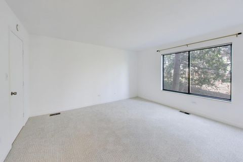 Tiny photo for 83c Thornhill Lane #c, Lake Barrington, IL 60010 (MLS # 12624169)