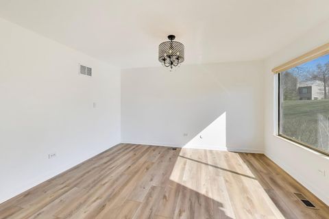 Tiny photo for 83c Thornhill Lane #c, Lake Barrington, IL 60010 (MLS # 12624169)