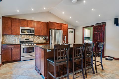 Tiny photo for 800 Charles Street, Morris, IL 60450 (MLS # 12499733)