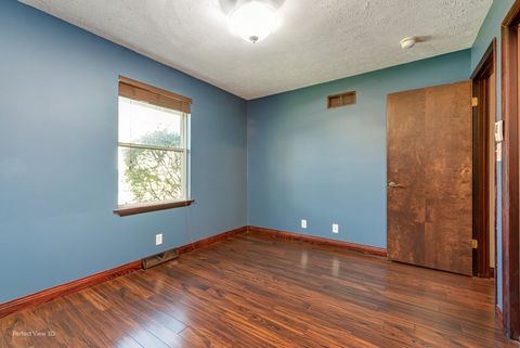 Tiny photo for 800 Charles Street, Morris, IL 60450 (MLS # 12499733)