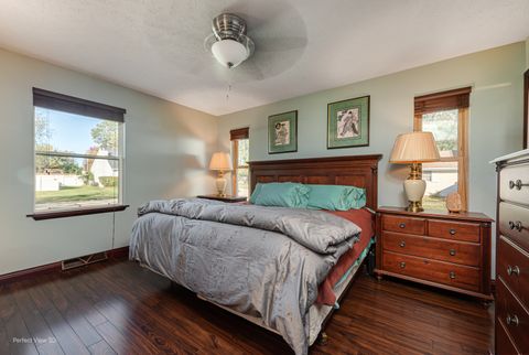 Tiny photo for 800 Charles Street, Morris, IL 60450 (MLS # 12499733)