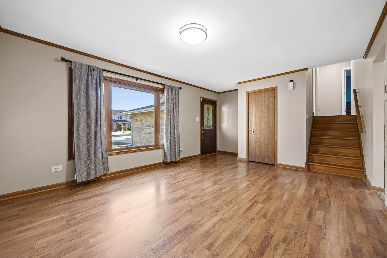 20W456 Westminster Drive