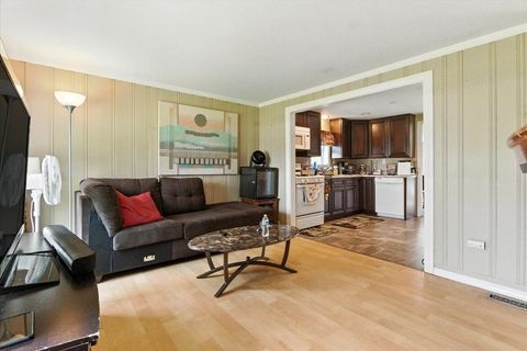 Tiny photo for 33070 N RIDGE Road, Grayslake, IL 60030 (MLS # 12441084)