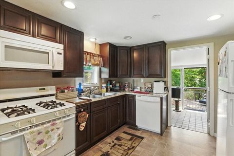 Tiny photo for 33070 N RIDGE Road, Grayslake, IL 60030 (MLS # 12441084)