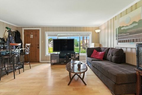Tiny photo for 33070 N RIDGE Road, Grayslake, IL 60030 (MLS # 12441084)