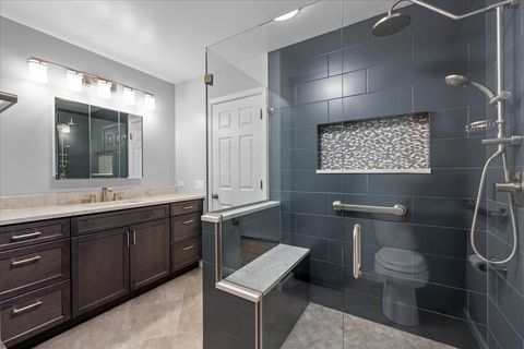 Tiny photo for 17 Sommerset Lane, Lincolnshire, IL 60069 (MLS # 12591235)