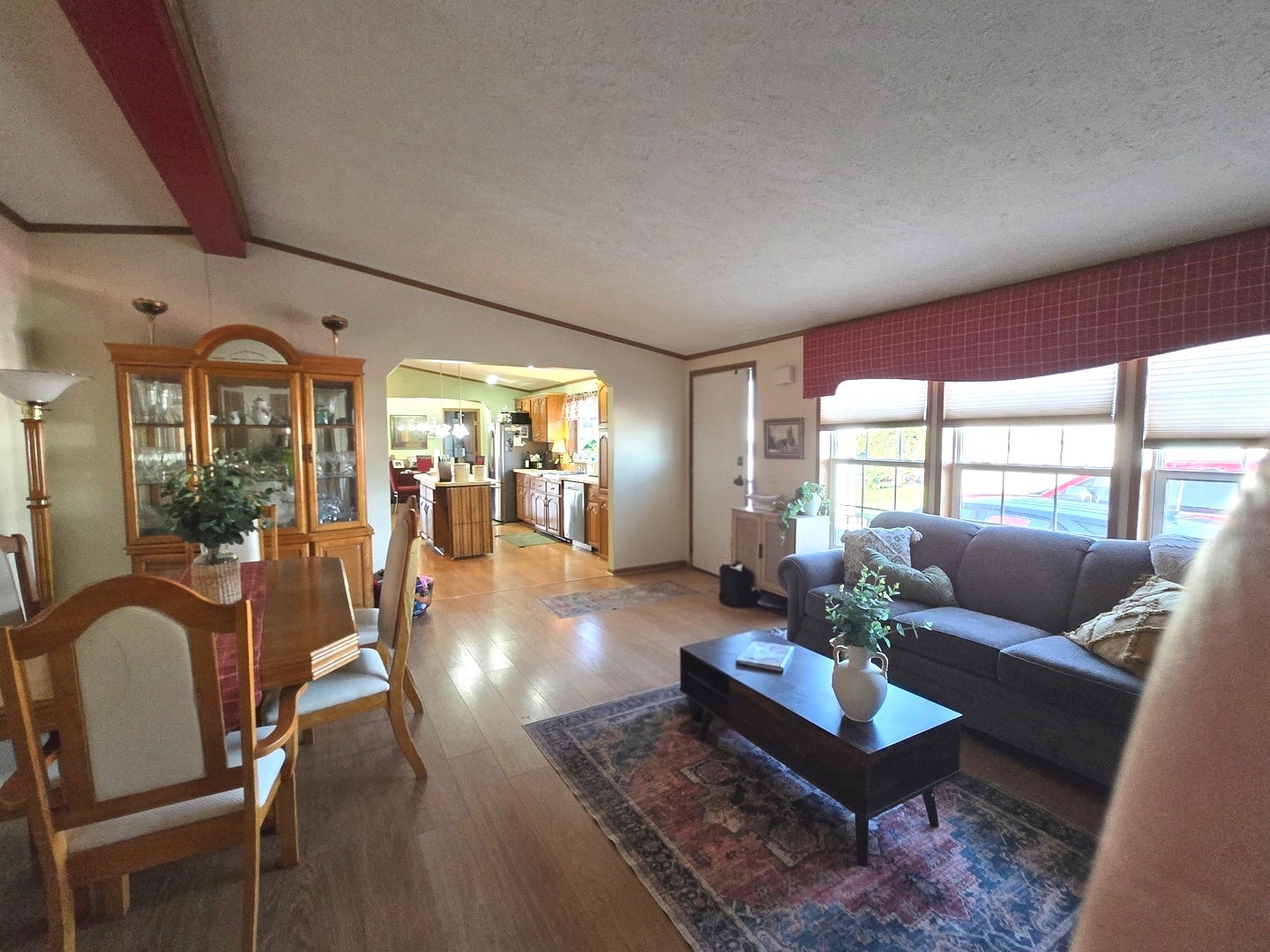 928 Holly Drive