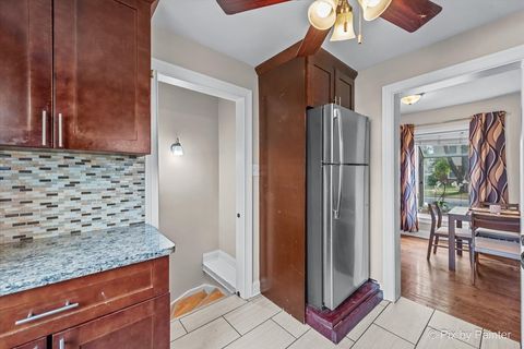 Tiny photo for 750 Bristol Avenue, Westchester, IL 60154 (MLS # 12487981)