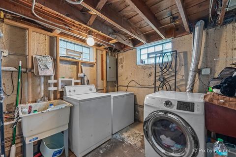 Tiny photo for 750 Bristol Avenue, Westchester, IL 60154 (MLS # 12487981)