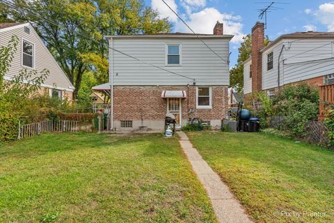 Tiny photo for 750 Bristol Avenue, Westchester, IL 60154 (MLS # 12487981)