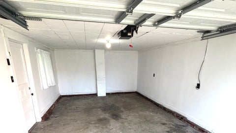 Tiny photo for 410 E Locust Street, Harrisburg, IL 62946 (MLS # 12716127)