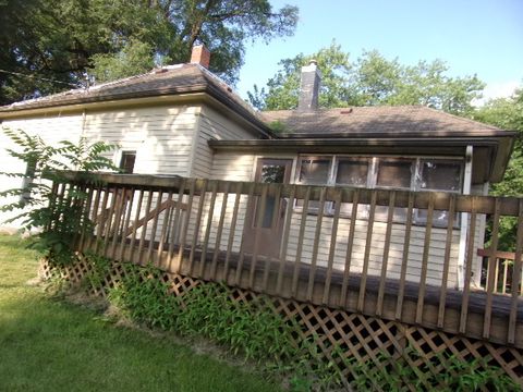 Tiny photo for 201 E North Street, Waynesville, IL 61778 (MLS # 12432728)