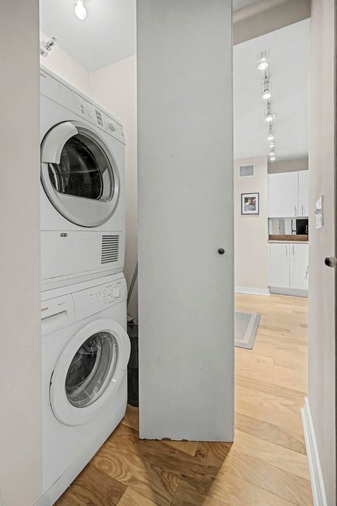 Tiny photo for 401 E Ontario Street #3102, Chicago, IL 60611 (MLS # 12573297)