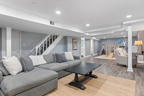 Tiny photo for 131 Joyce Place, Park Ridge, IL 60068 (MLS # 12675155)