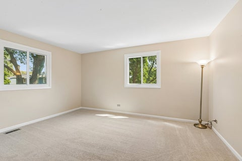 Tiny photo for 1326 Loughborough Court, Wheaton, IL 60189 (MLS # 12741498)